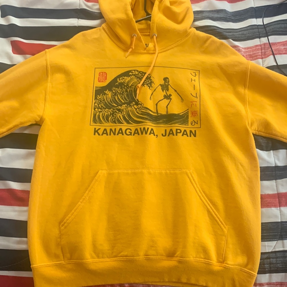 kanagawa hoodie